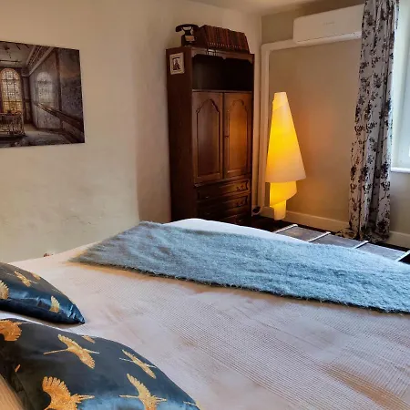 Maison Egalite Oda ve Kahvaltı Melay (Haute-Marne)