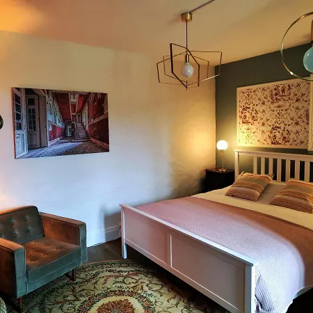 Bed & Breakfast Maison Egalite 3*