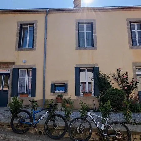 Maison Egalite 3* Melay (Haute-Marne)